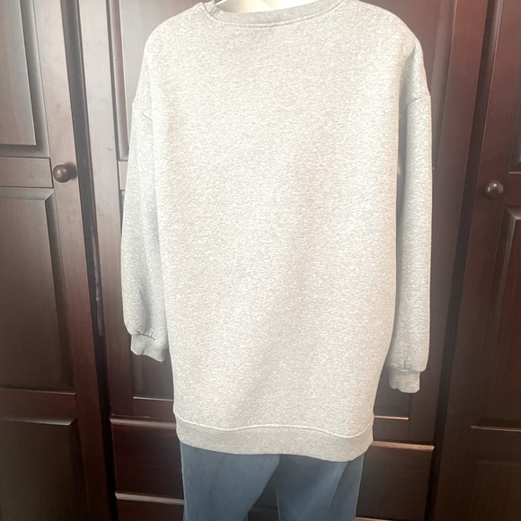 Oversized Fleece Sweatshirt with Zipper Detail - Picture 5 of 9